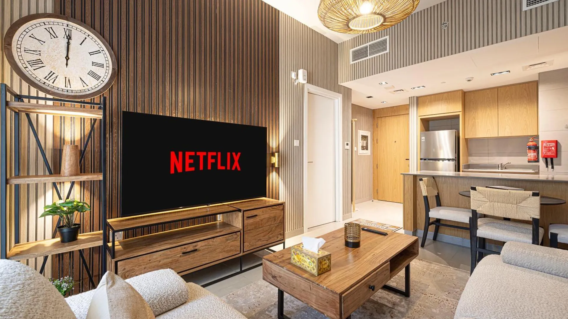 1Bhk Poolview Apartment With Balcony - Timber Retreat Schardscha